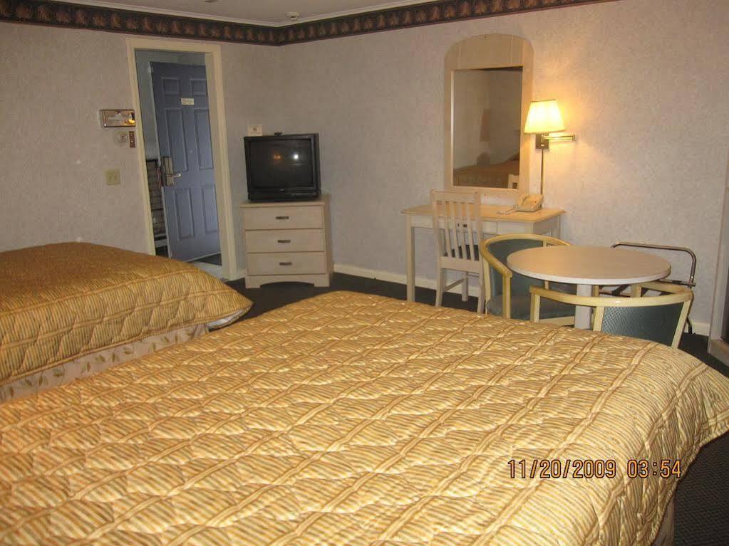 Wilbraham Inn Ludlow Zewnętrze zdjęcie