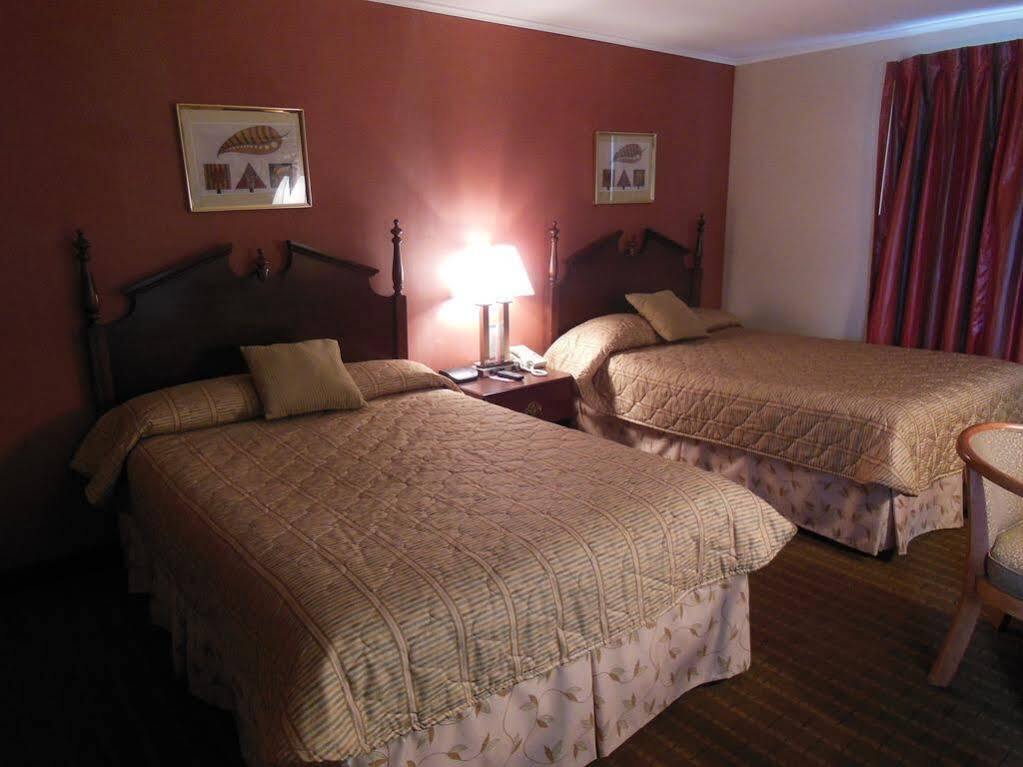 Wilbraham Inn Ludlow Zewnętrze zdjęcie